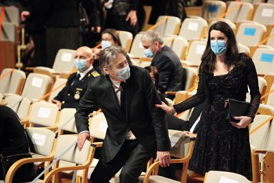 Crème de la crème: Vasko Simoniti in Simona Kustec na prednovoletni zabavi leta 2021