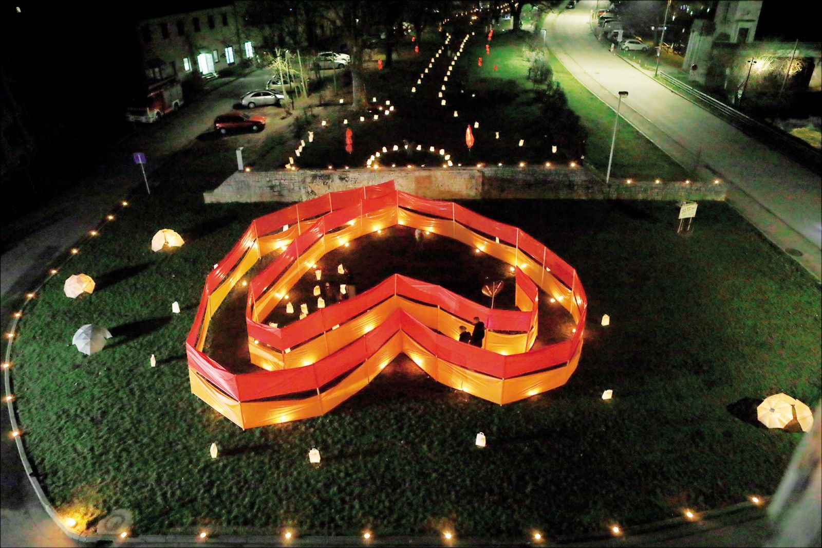 Festival Ana Srčna; Gledališče Ane Monro, Ambrožev trg, LJ | Sunčan Stone