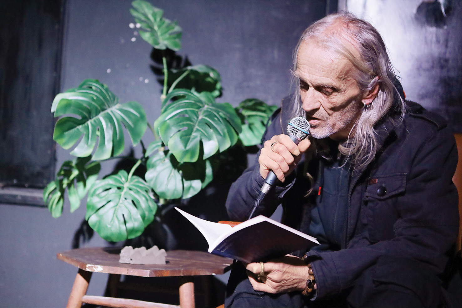 Tone Škrjanec, ljubljanski pesniški maraton ob svetovnem dnevu poezije, Monokel, Metelkova, LJ | Sunčan Stone