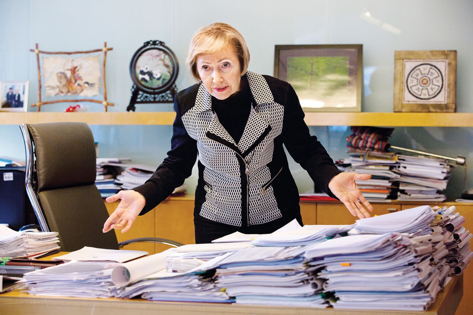 Milojka Kolar Celarc, nekdanja zdravstvena ministrica: »Imamo denar, lahko te uničimo. Zakaj to počneš zadnje leto, raje uživaj – vse to sem poslušala.« 