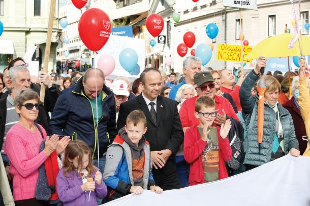 Lanski pohod za življenje z eminentnim gostom 