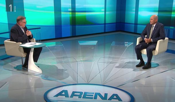Pirkovič in Janša v sproščenem pogovoru na TV Slovenija