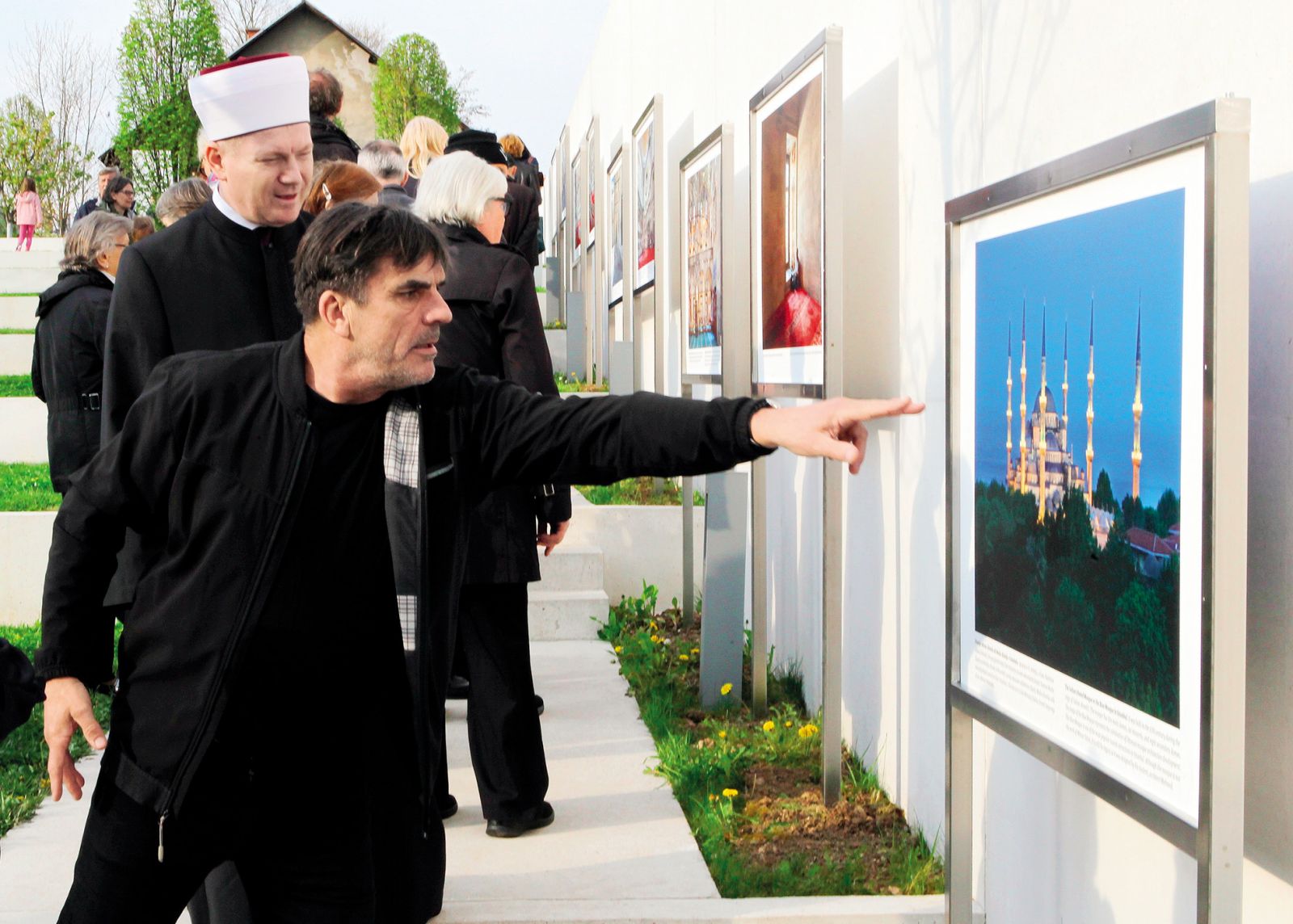 Arne Hodalič: Mimar Sinan – Michelangelo z Vzhoda; praznovanje bajrama s sosedi, Muslimanski kulturni center, LJ | Igor Modic