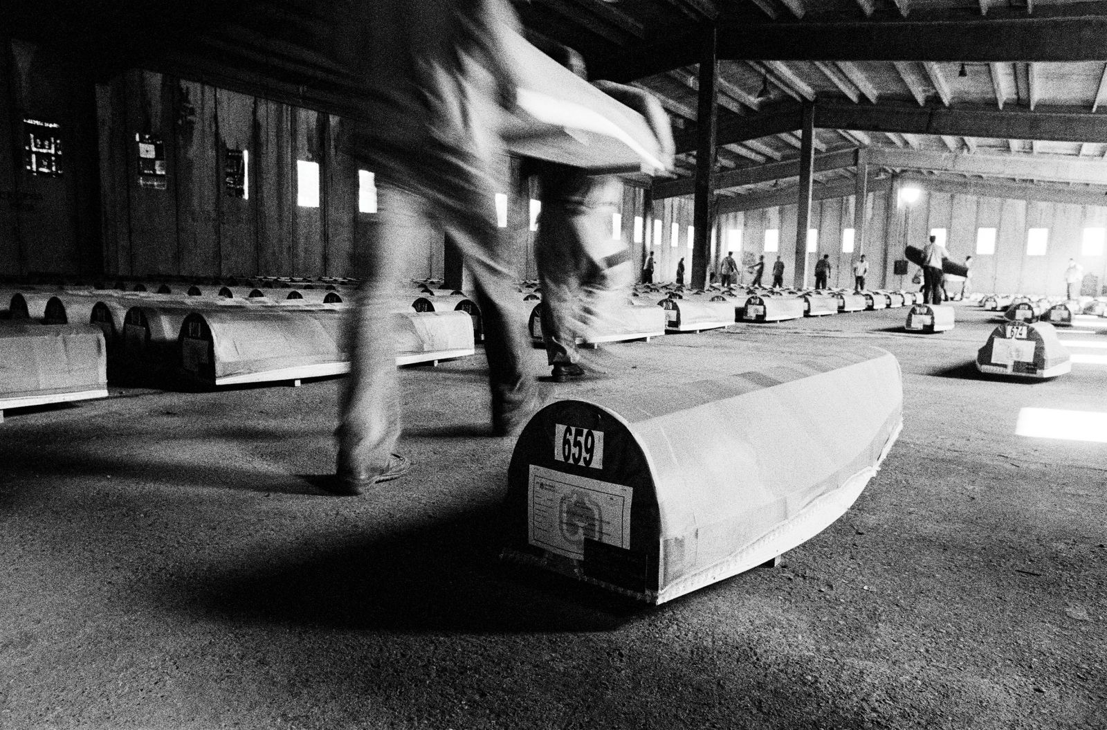 Srebrenica, 2010. Fotografija je na ogled na razstavi v ljubljanski Galeriji Alkatraz.