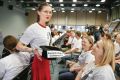 Zbiranje denarja za Golobovo plačo na stavki visokošolskega sindikata na FDV   