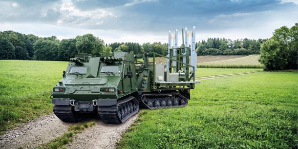 Raketni sistem Iris-T, ki naj bi ga Nemčija predala Ukrajini. Isti raketni sistem zračne obrambe sedaj zanima tudi Slovenijo. 