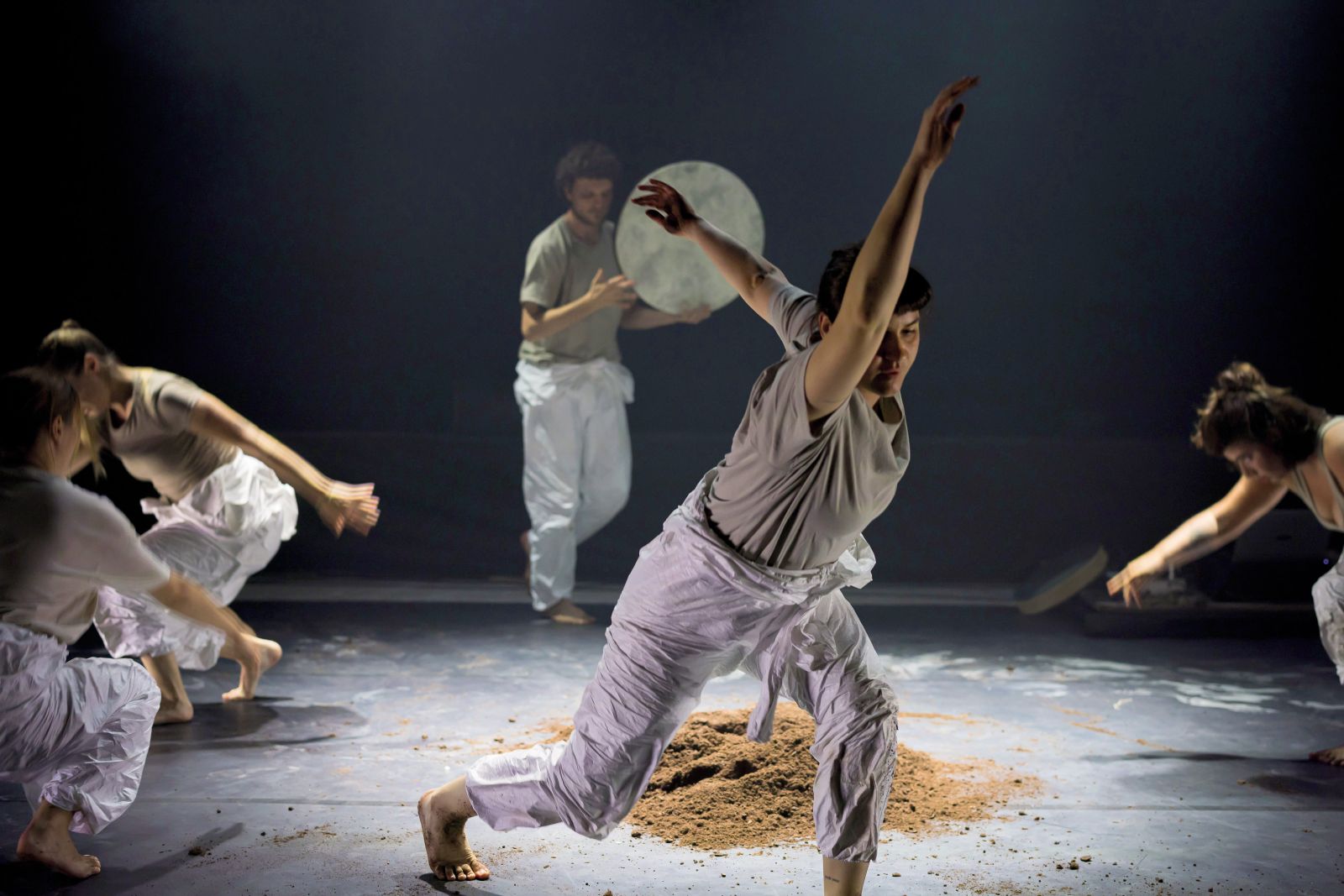 KUD Format: Kons7, plesni performans, LIFe – Libertas Festival, Koper | Aleš Rosa