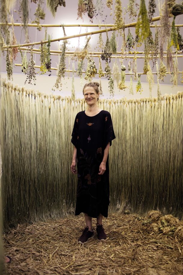 Mateja Kavčič: Zatočišče; Majski salon ZDSLU 2023: Misterij GEA, Delavski dom, Zagorje 