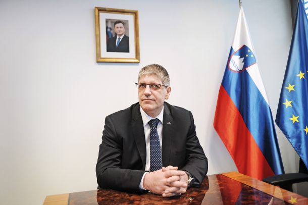 Minister za notranje zdeve Boštjan Poklukar
