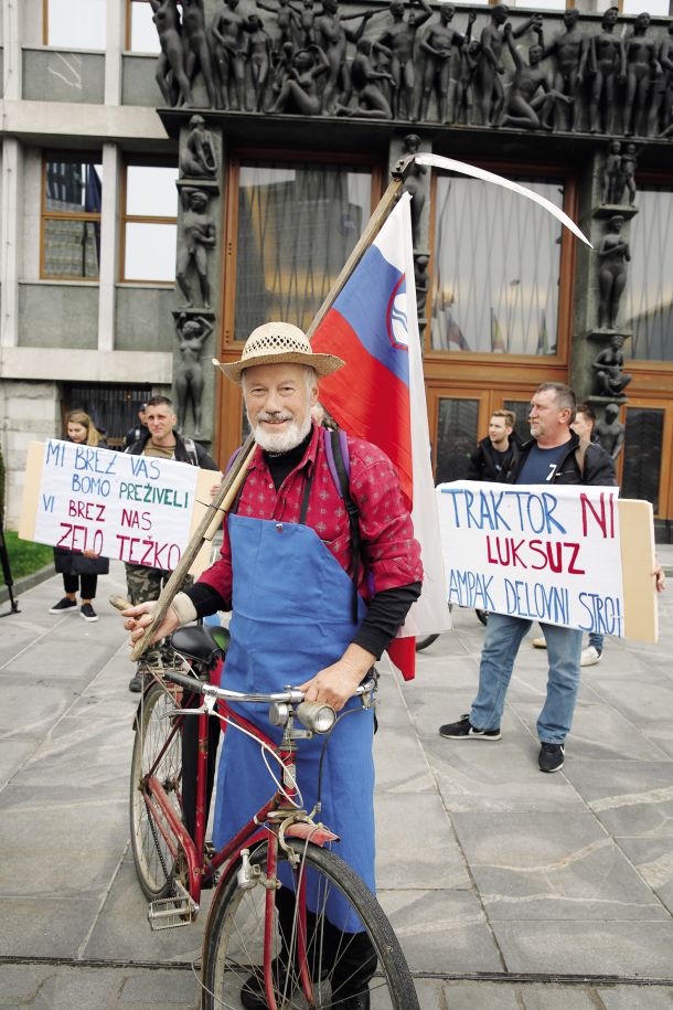 Kmetje vladi očitajo, da jih ne posluša pri Naturi 2000, morda imajo prav, a hkrati ne govorijo o tem, da so pri plačevanju za javno zdravstvo privilegirani