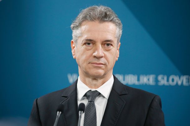 Predsednik vlade Robert Golob