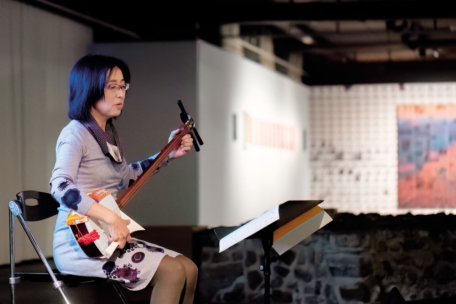 Nagisa Moritoki Škof; Foto aperitiv: Marumage, posvečen Japonski, Galerija Jakopič, LJ | Blaž Gutman