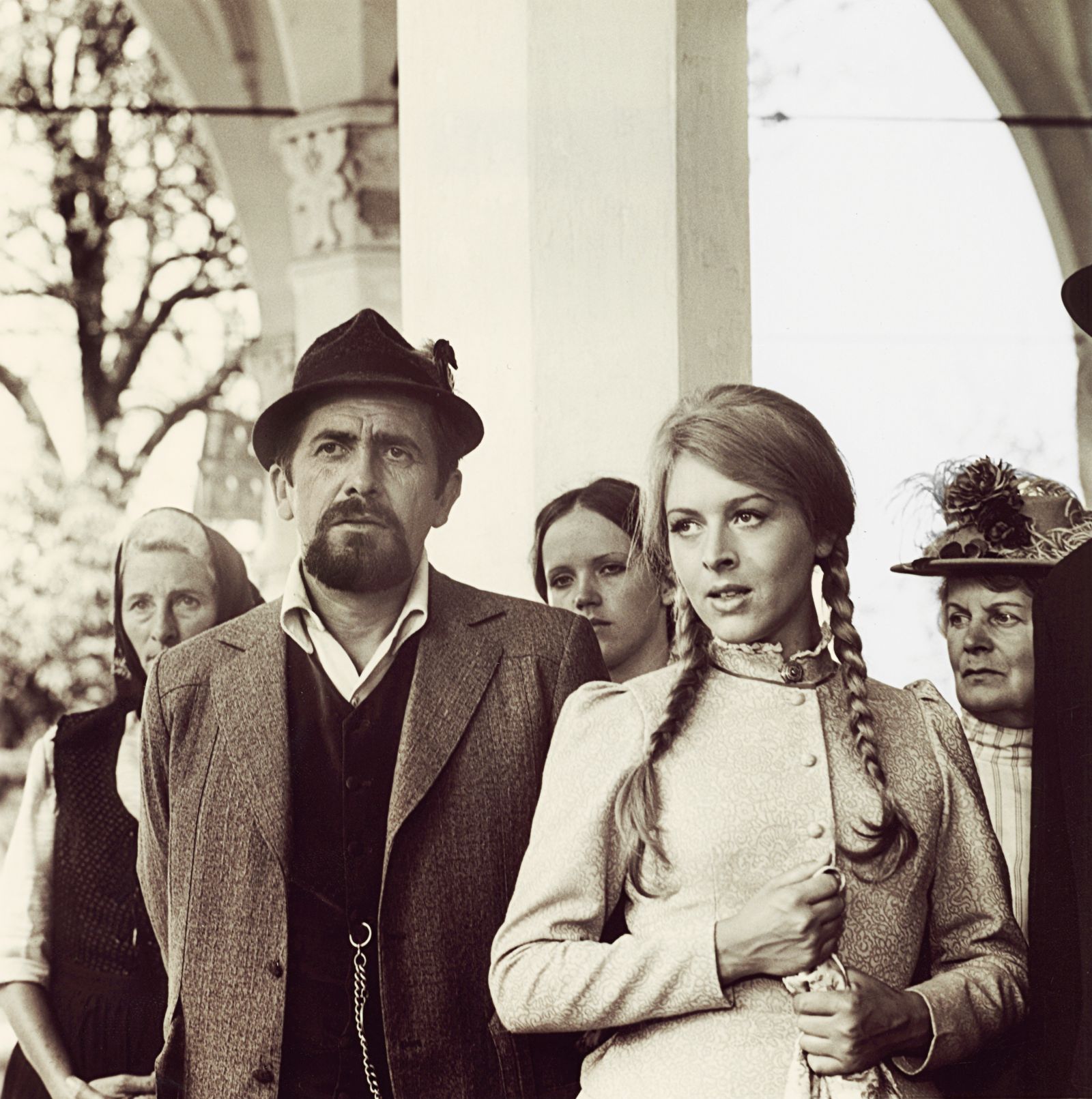 Protagonista filma Cvetje v jeseni: Janez (Polde Bibič) in Meta  (Milena Zupančič)