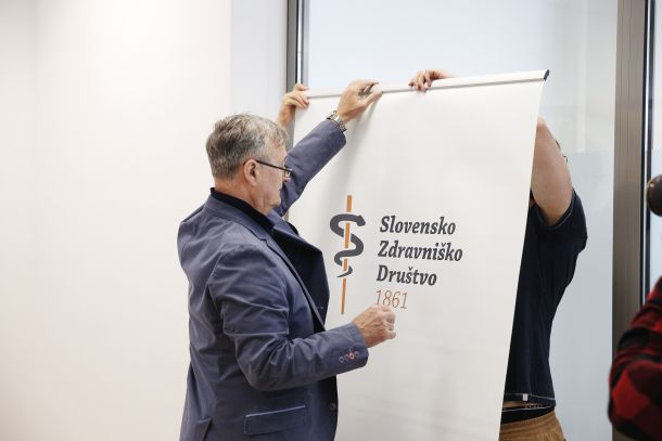 Zdravniške organizacije enotno nasprotujejo evtanaziji 