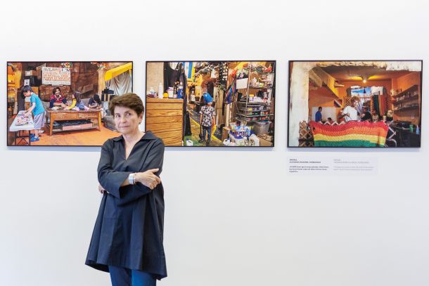 Meta Krese na razstavi Ste prišli, da boste ostali? v Mestni galeriji 