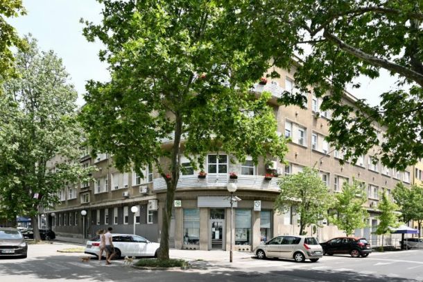 Zdravstveni dom dr. Adolfa Drolca