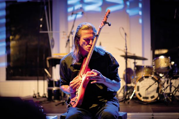 Sound Explicit 2023, ciklus zvočnih eksperimentalnih dogodkov; Cukrarna, LJ : Raphael Vanoli
