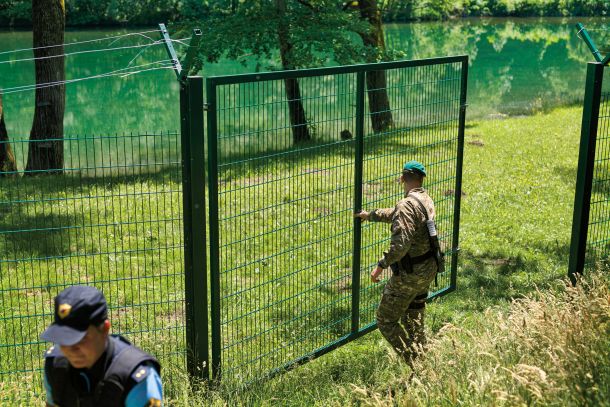 »Če ne bi bilo poplav, bi stranka SDS svojo protimigrantsko kampanjo zagnala že sredi poletja«