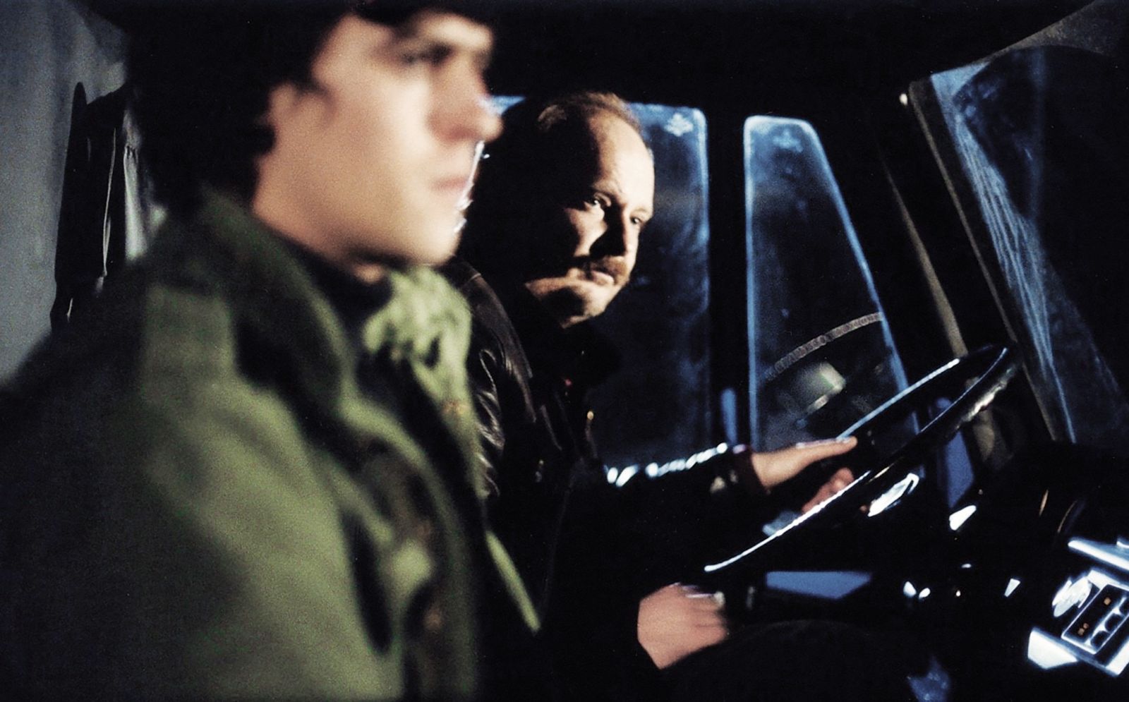 Damjan Kozole je Petru Musevskemu (za volanom) prvo glavno vlogo namenil v igranem celovečercu Rezervni deli. Film o tihotapljenju beguncev na slovenskohrvaški meji so leta 2003 premierno predvajali na Berlinalu, kjer je bil uvrščen v tekmovalni program.