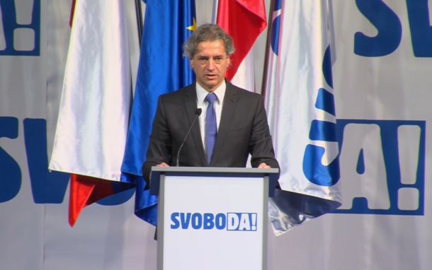 Premier Robert Golob