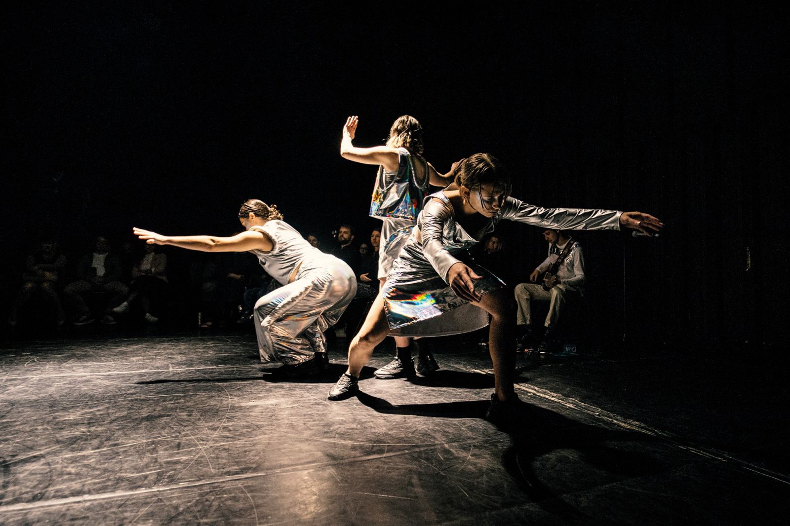 Julija Pečnikar, Alja Branc, Sara Janašković: Softwareness; Zavod NEST, CUK Kino Šiška, LJ | Urška Boljkovac