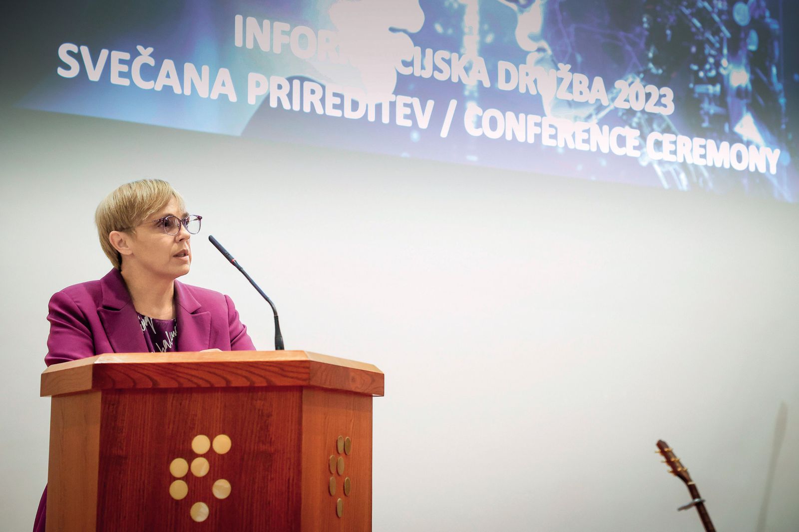 Nataša Pirc Musar na konferenci o informacijski družbi