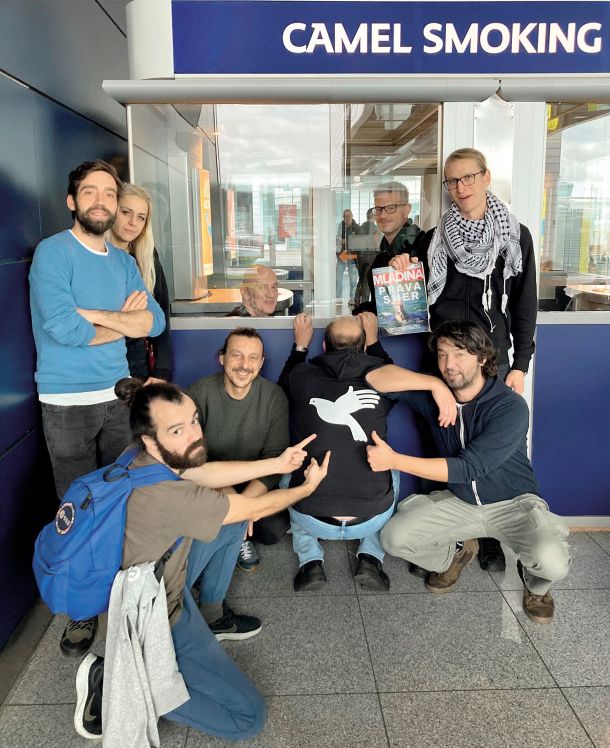 Uspešno zaključeno gostovanje Mladinskega gledališča z Mašo za Jugoslavijo na festivalu Berliner Herbstsalon, D