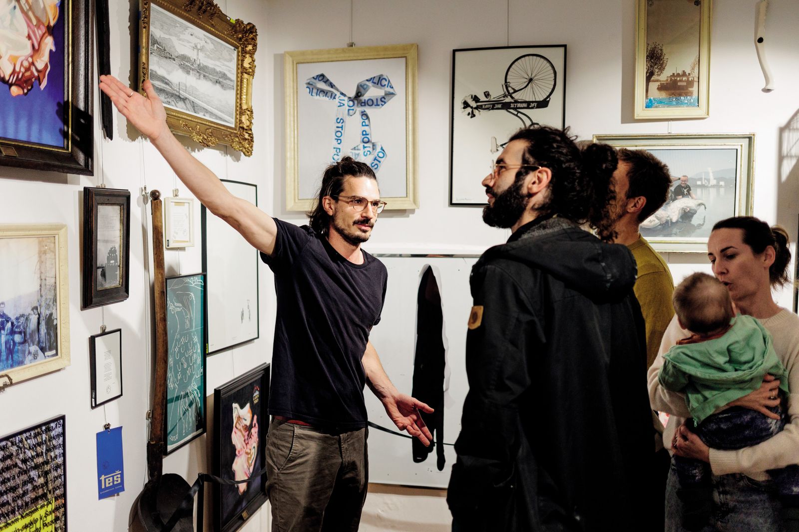 Klemen Zupanc: SCHALAR SEE 1413: Musée de Schalar; urbana legenda o korupcijski aferi TEŠ 6, Galerija Srečišče, Hostel Celica, LJ | Matjaž Rušt