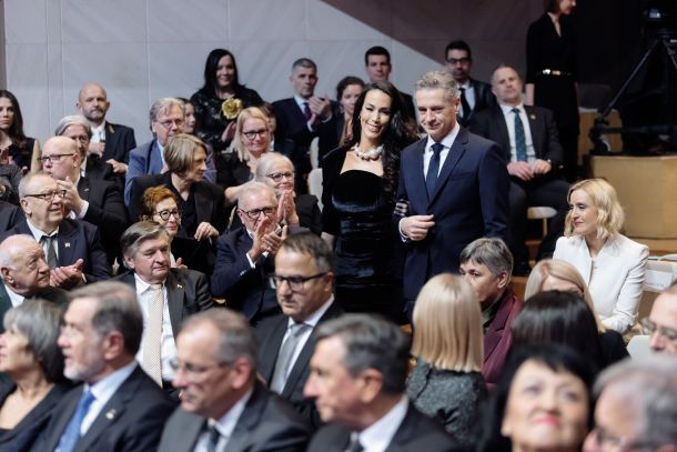 Tina Gaber, Robert Golob in Mojca Pašek na proslavi ob dnevu samostojnosti in enotnosti v Cankarjevem domu