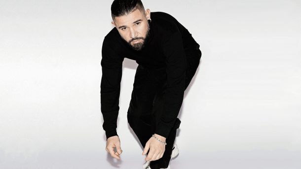 Po slabem desetletju Skrillex streže s kar dvema albumoma hkrati. 
