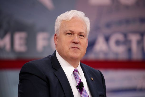 Matt Schlapp je ena vodilnih osebnosti gibanja bivšega predsednika ZDA Donalda Trumpa, ki se bo konference, ki bo potekala od danes do sobote, udeležil.