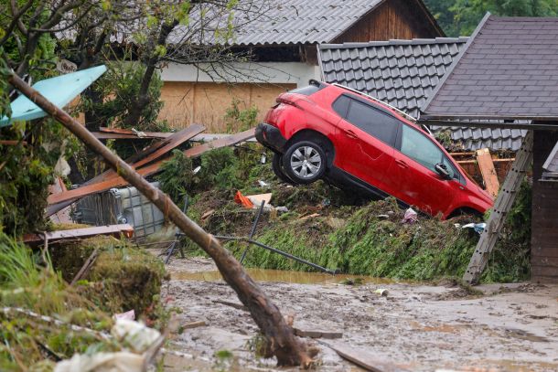Lani je Slovenijo prizadela huda ujma