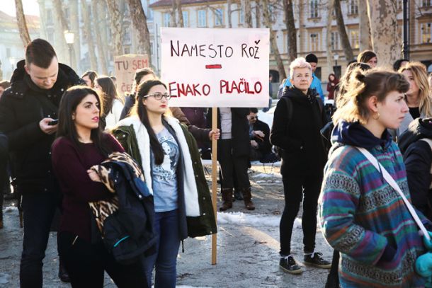 Zbor ob 8. marcu pred nekaj leti v Ljubljani