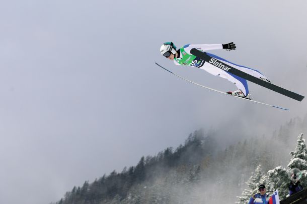 Zaključek športne poti smučarske skakalne legende Petra Prevca, Planica 2024: Med poletom: 