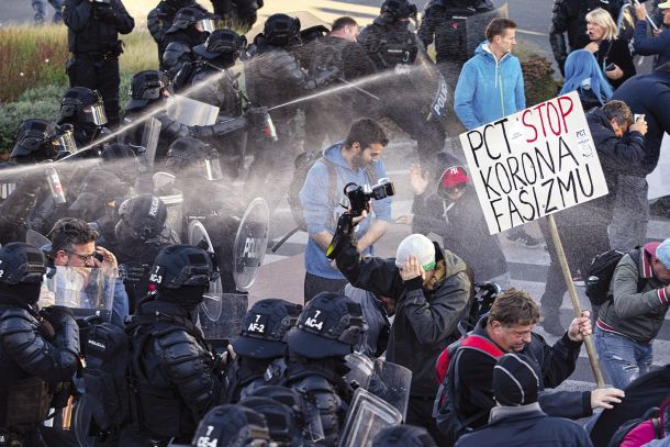 Običajno in sorazmerno policijsko posredovanje 