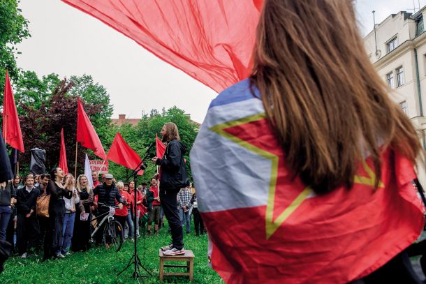 Retrogarda: Prvomajski protest v Ljubljani