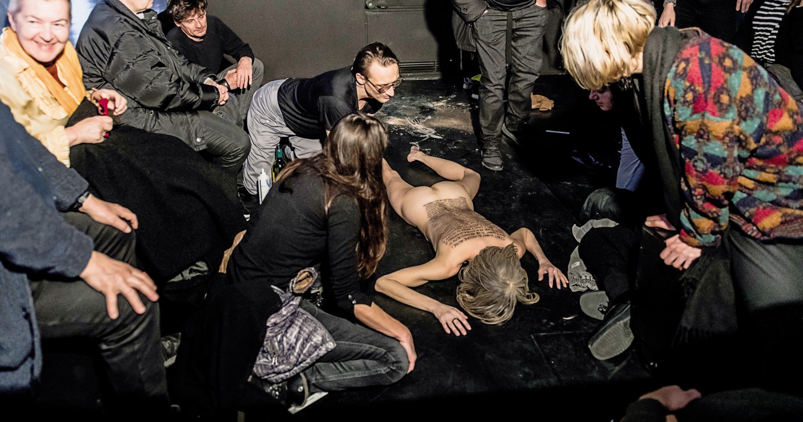 Anita Wach: Ne ne ne, ne ne ne; VN20 cikel performansov in instalacij, +MSUM, LJ | Marcandrea