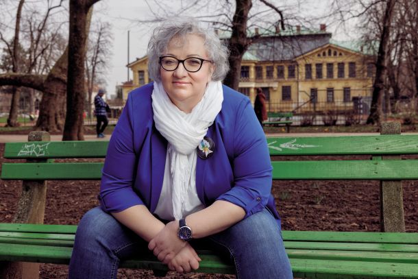 »Za vsako žensko, ki je umrla v bolnišnici, je na stotine žensk, ki so komaj preživele«