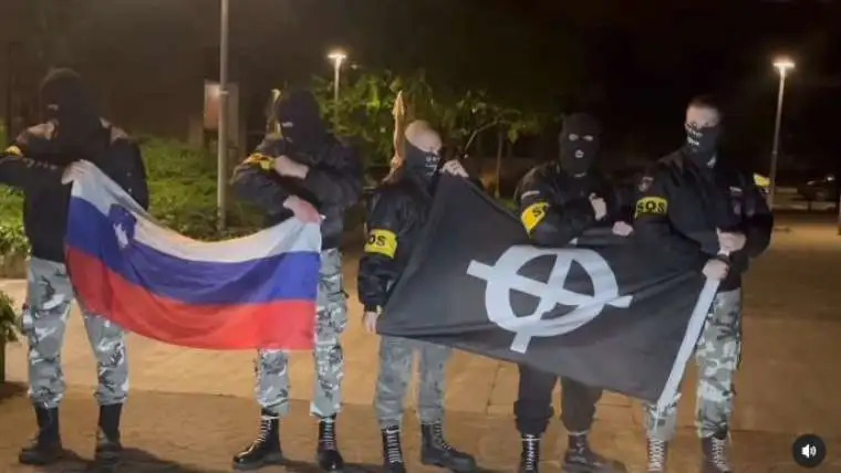 White Pride World Wide in keltski križ med SOS: ikonografija identitarcev