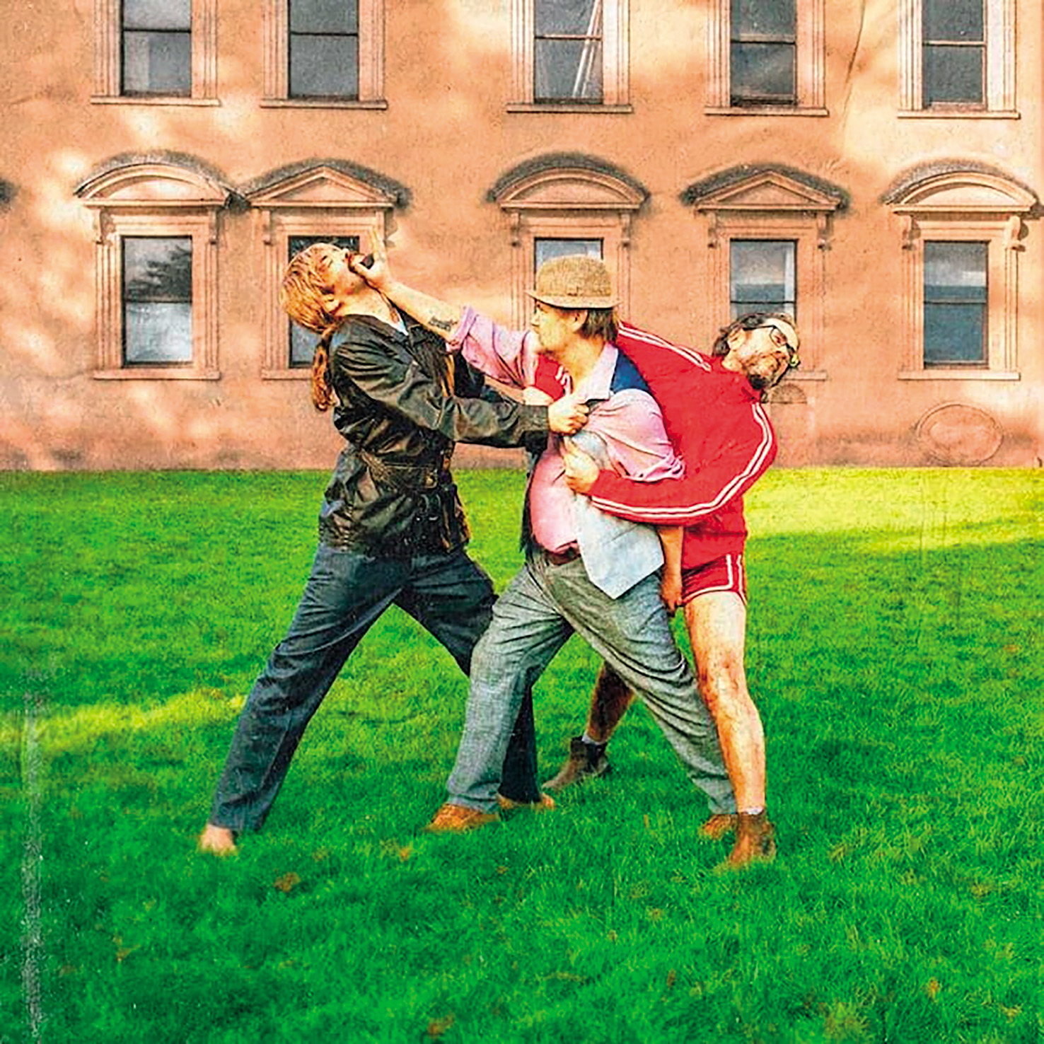 Beak se na četrti plošči ponovno oklepa zmagovalne kombinacije kozmičnega krautrocka in otožne vintidž psihedelije. 