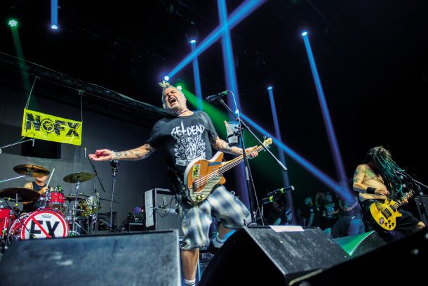 NOFX (ZDA), Media Center, LJ 