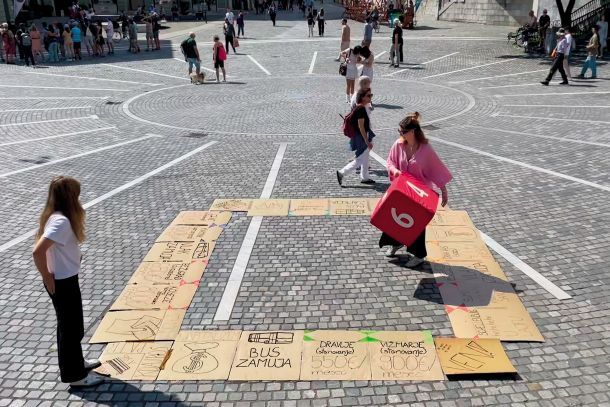 Akcija Mladega foruma SD Domopoli  kot nemogoča pot do stanovanj za mlade