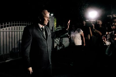 Branko Grims po zmagi na evropskih volitvah: Dvigni roko, Branko!