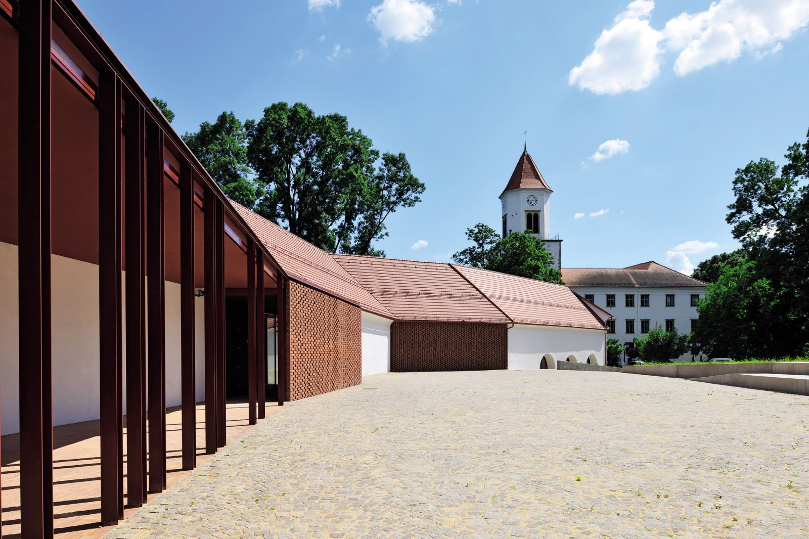 Prenova grajske pristave v Ormožu v Arheološkoetnografski muzej in glasbeno šolo, 2009– 2011 