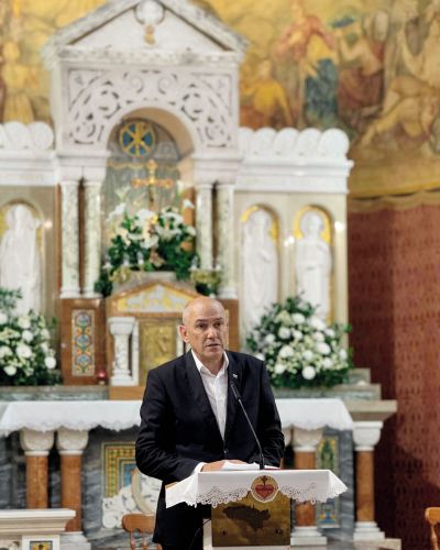 Janez v pridigi na gori (cerkev svetega Srca Jezusovega v Drežnici pod Krnom), 23. junija 2024