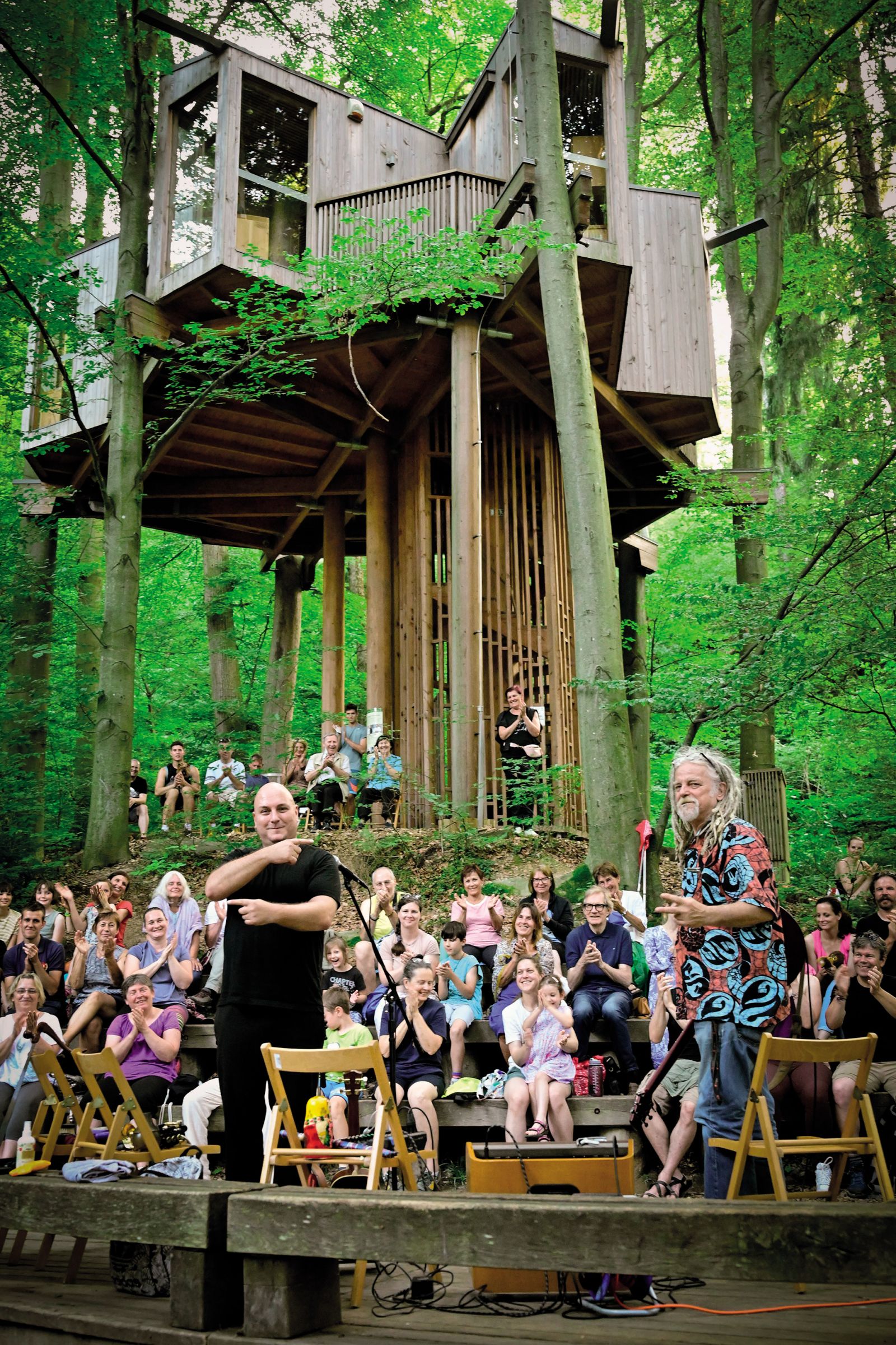 Boštjan Gombač in Igor Leonardi; Festival Prisluhi v Mestnem gozdu, pod Drevesno hišo, CE | Marko Pigac