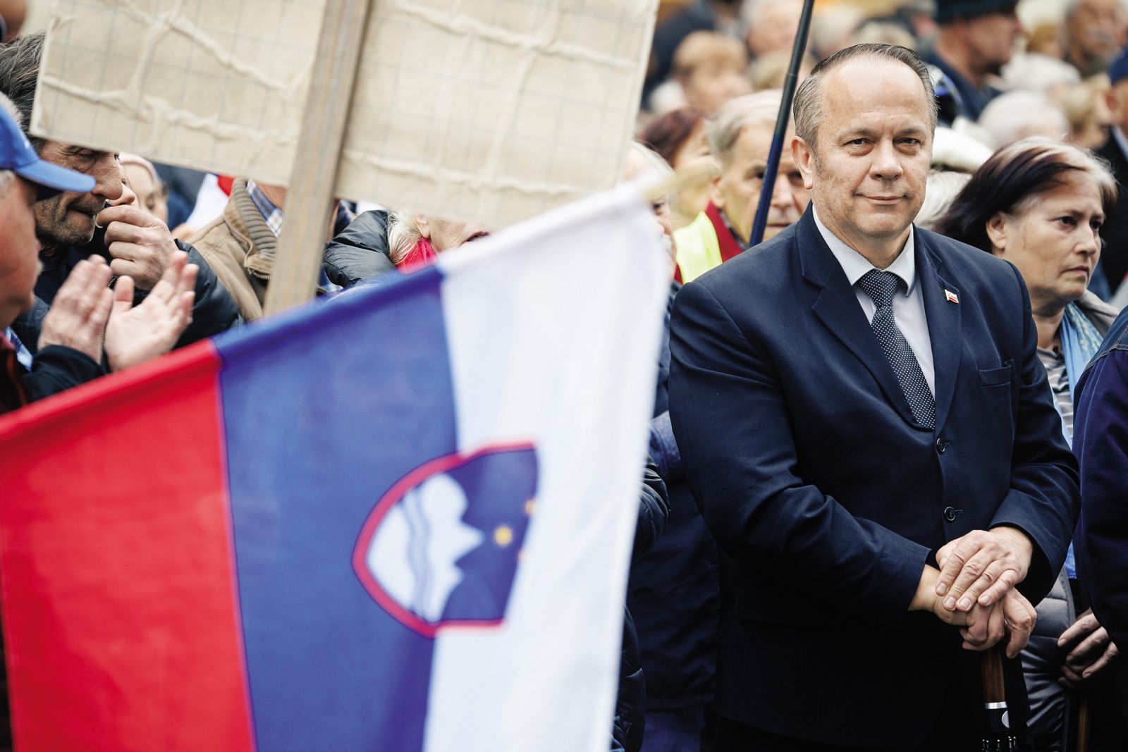 Metoda Branka Grimsa – če se dogodek ni zgodil, je vedno kriva policija, ki ga ni dovolj dobro preiskala 