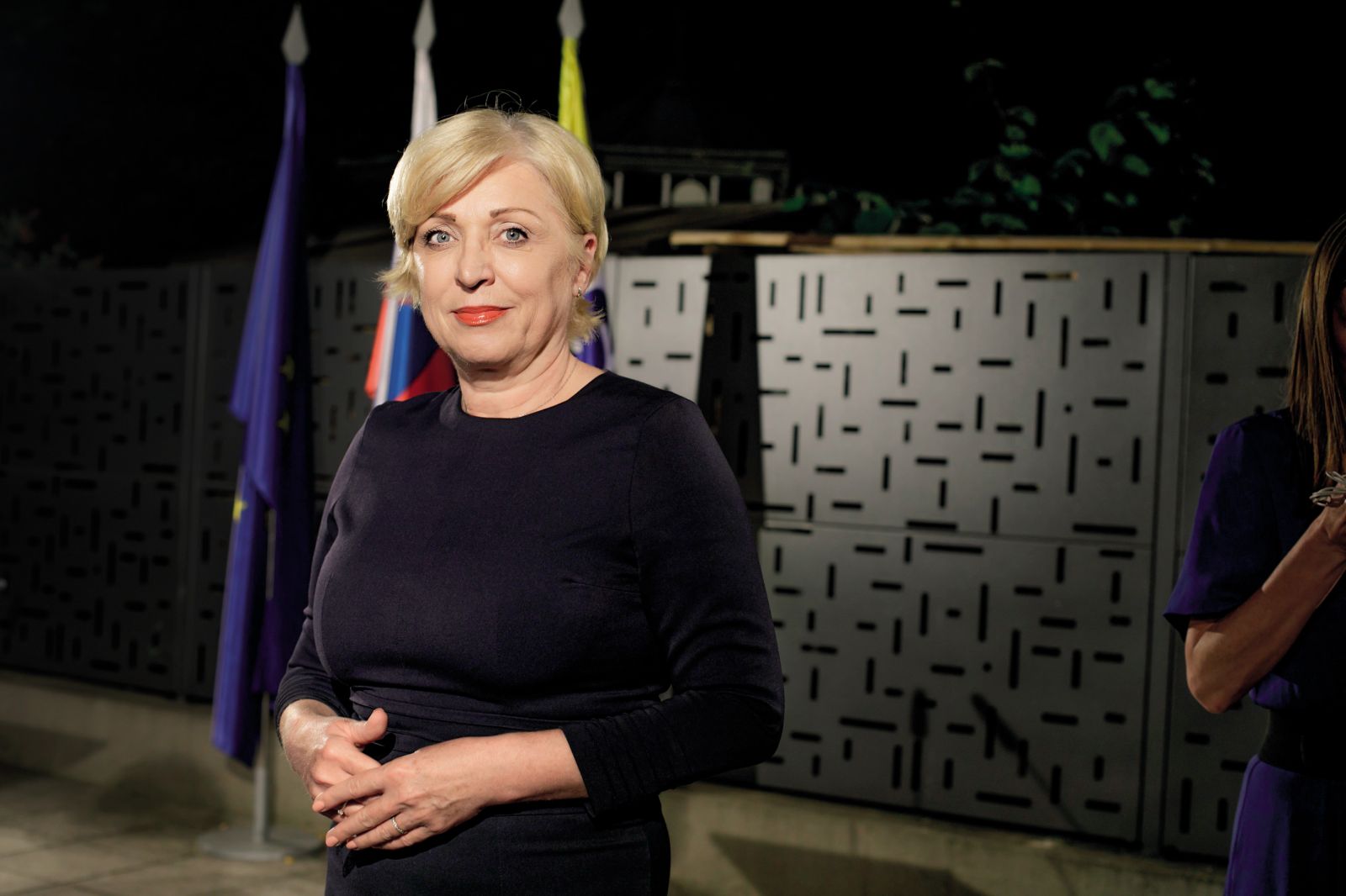 Evropska poslanka SDS Romana Tomc. Bo zdaj menjala lokacijo svoje pisarne?