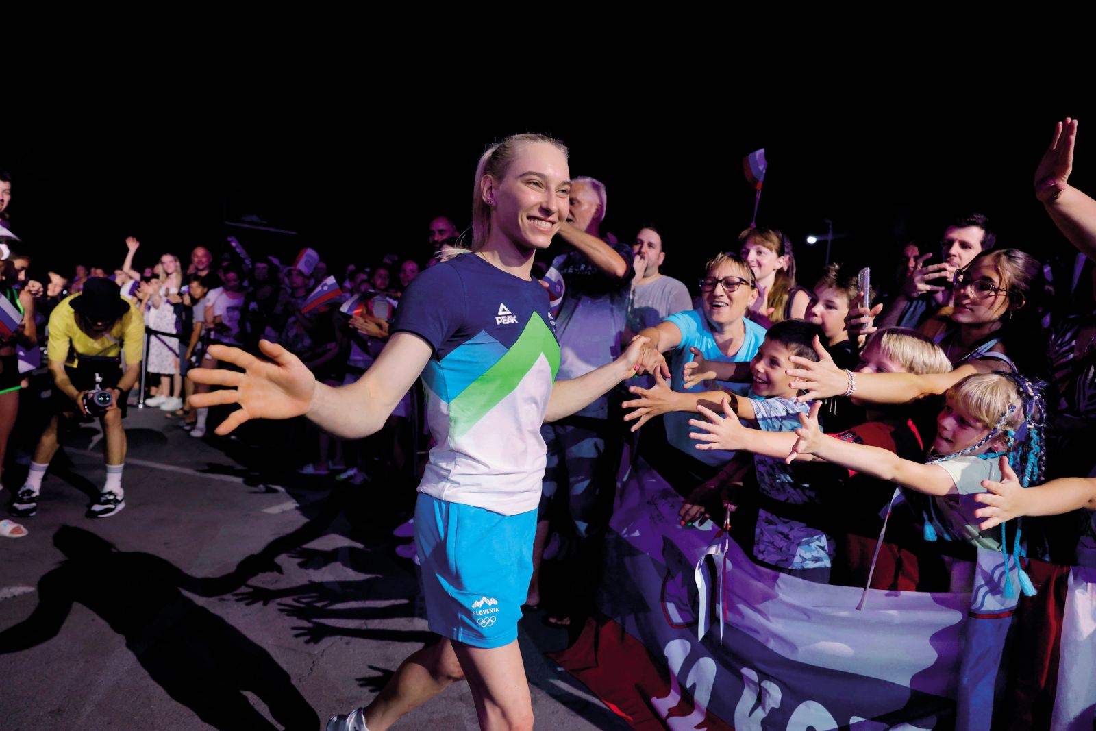 Janja Garnbret na predstavitvi slovenske olimpijske odprave v Kopru | Luka Dakskobler