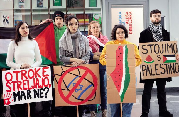 Étudiants pour la Palestine |  MLADINA.si